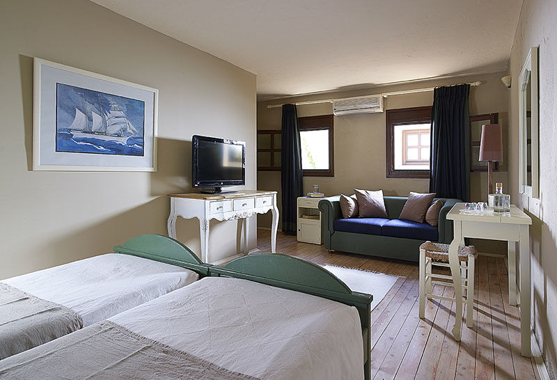 Irida Hotel Stalís Bilik gambar